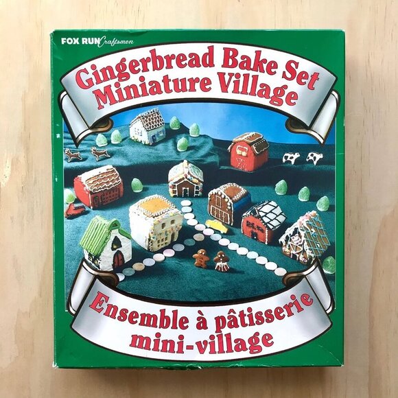 Vintage Gingerbread Bake Set Miniature Village by Fox Run Craftsmen - Picture 1 of 6